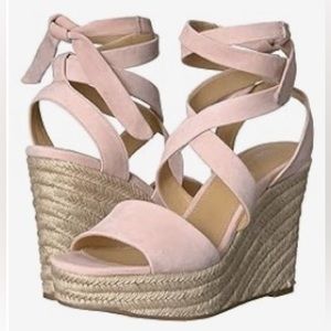 Splendid Size 8 Blush Suede Strappy Wedges